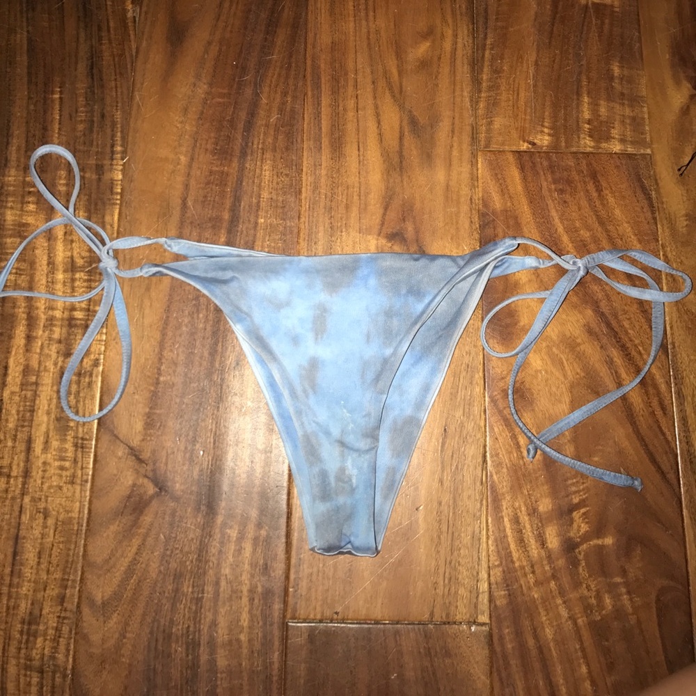 Frankie’s bikinis Marley bottoms