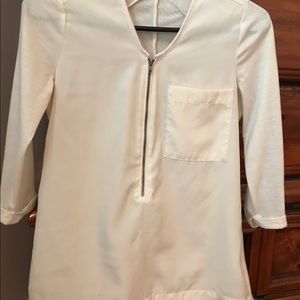 Converse quarter length shirt