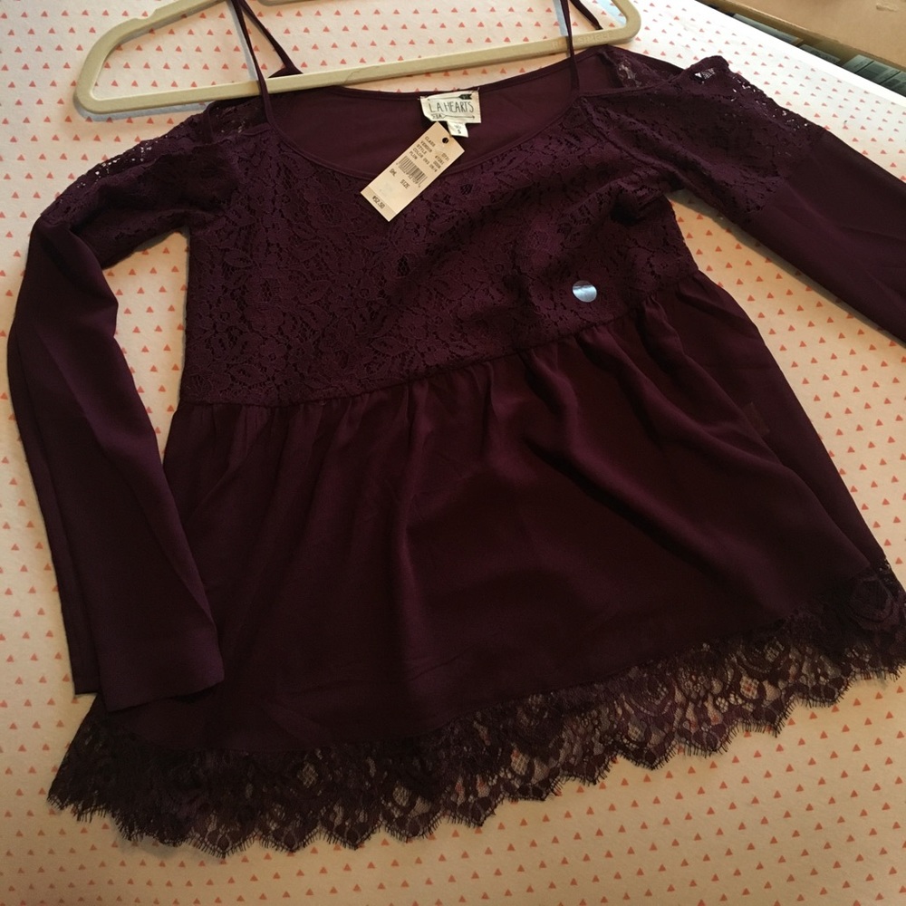 L.A. hearts off the shoulder blouse