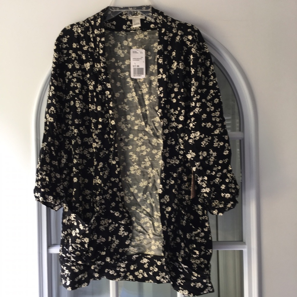 Simple Floral cardigan