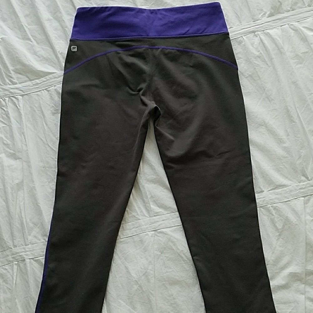 Fabletics work out capris