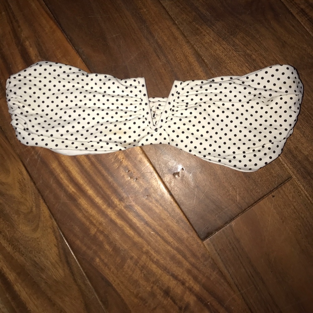 Frankie’s bikinis top