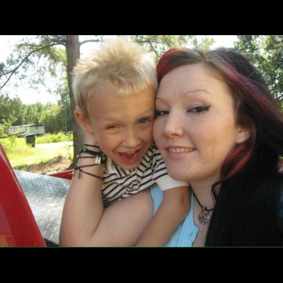 Meet your Posher, Jenny - Picture 5 of 16