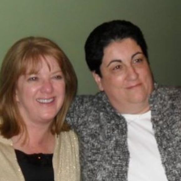 Meet your Posher, Debra - Picture 1 of 1