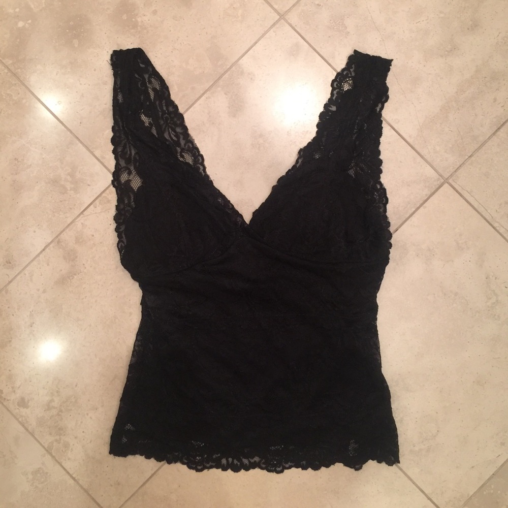GUESS Lace Top- New with tags