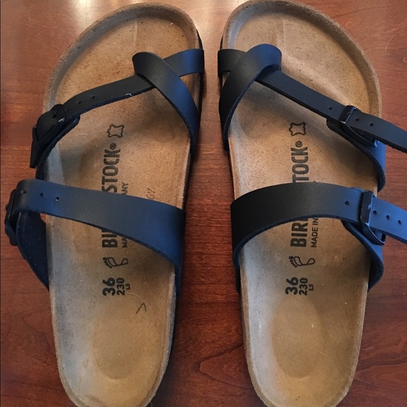 SOLD Birkenstock Mayari in Black - Picture 1 of 3