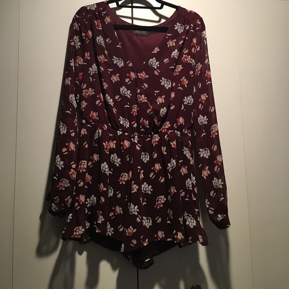 ASTR maroon floral romper