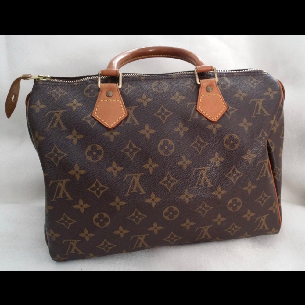 🚫🚫SOLD 🚫🚫 Authentic Speedy 30