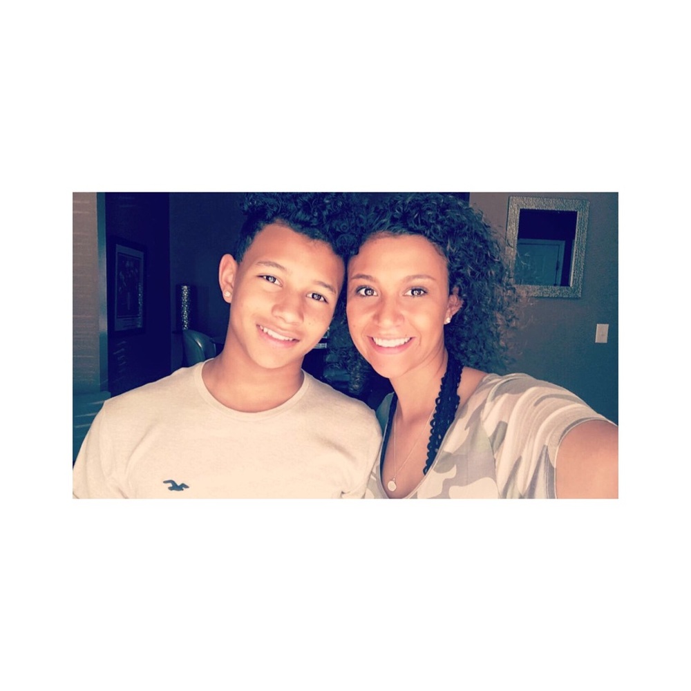 Meet your Posher, Makayla