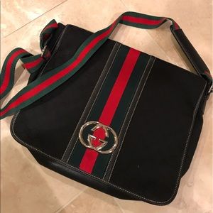 Gucci Messenger Bag