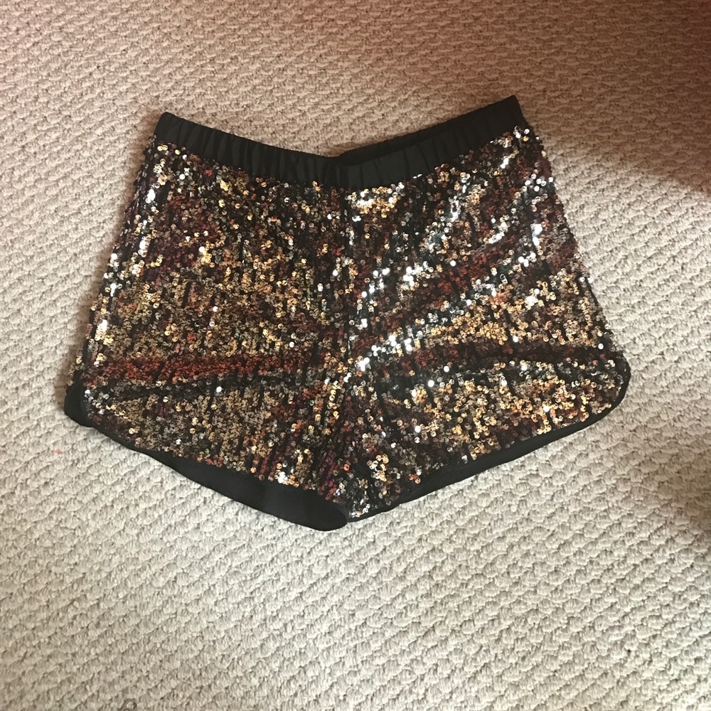 Forever 21 plus size sparkle shorts
