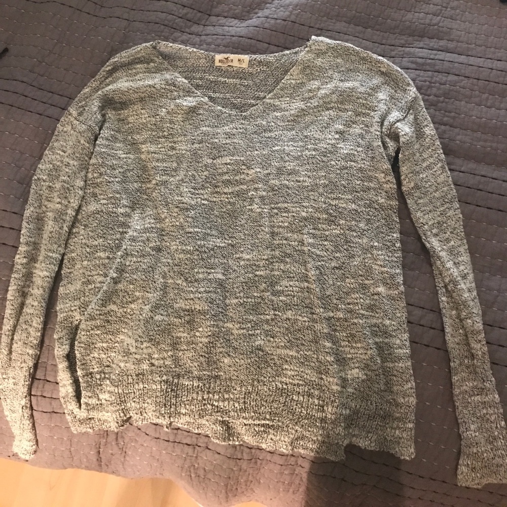 Hollister light grey sweater