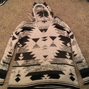 American Eagle Poncho/Sweater