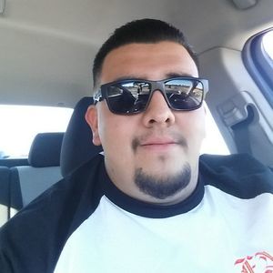 Meet your Posher, Luis