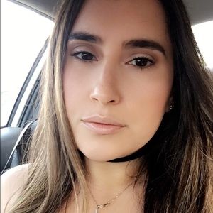 Meet your Posher, Janelle