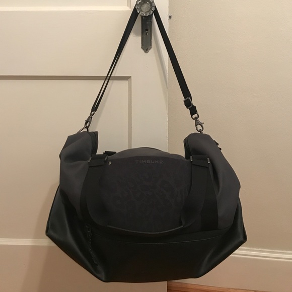 timbuk2 gym bag