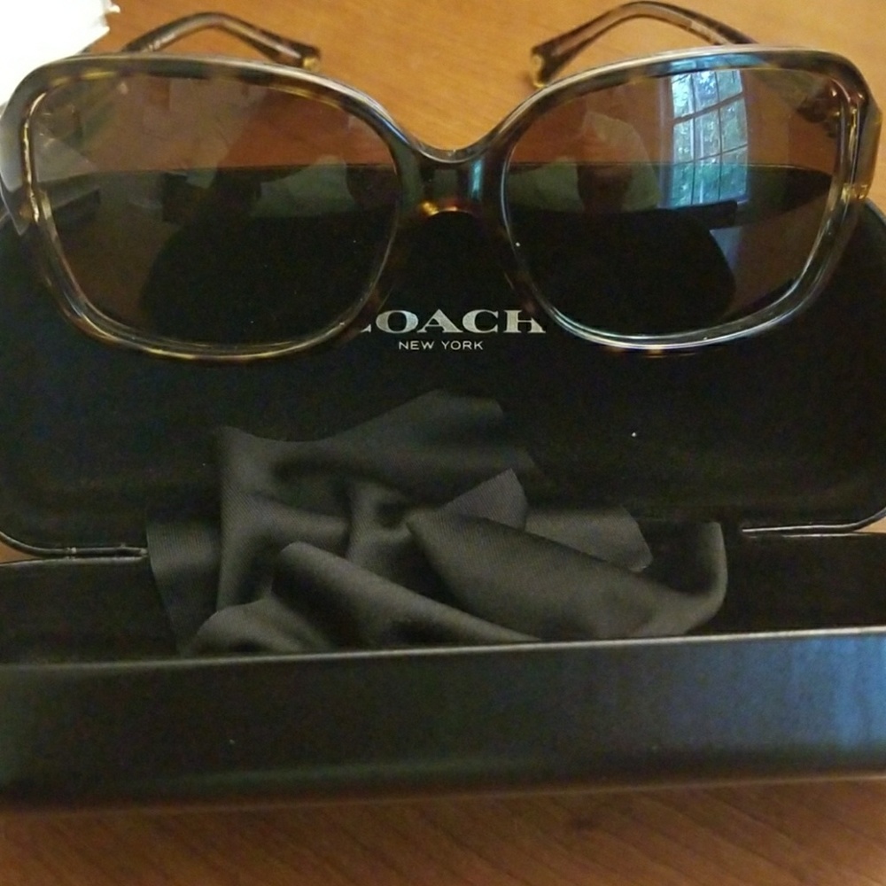 Coach polarized sunglasses