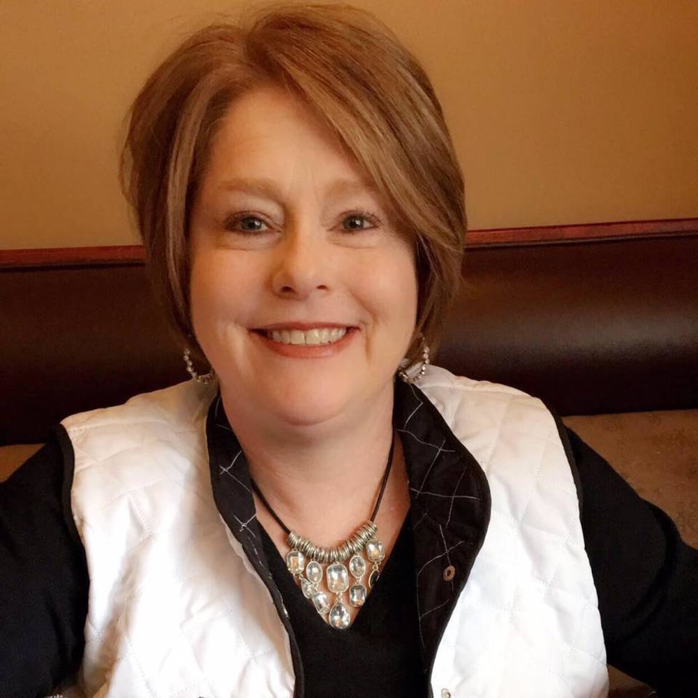 Meet your Posher, Lisa