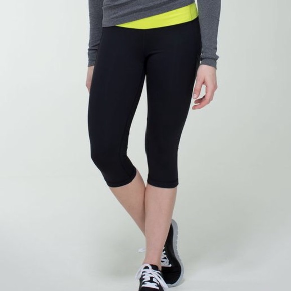 Lululemon Cropped Leggings - Picture 1 of 4