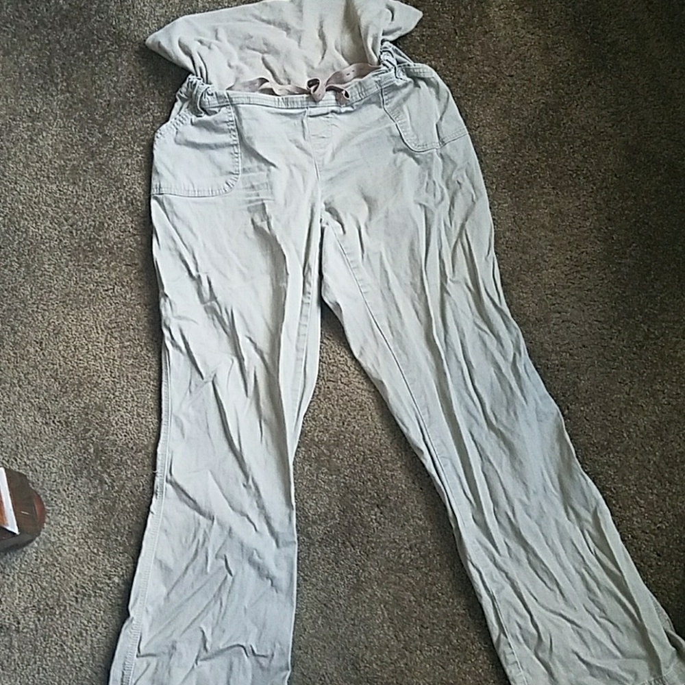 Maternity khakis