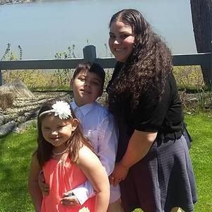 Meet your Posher, Dana