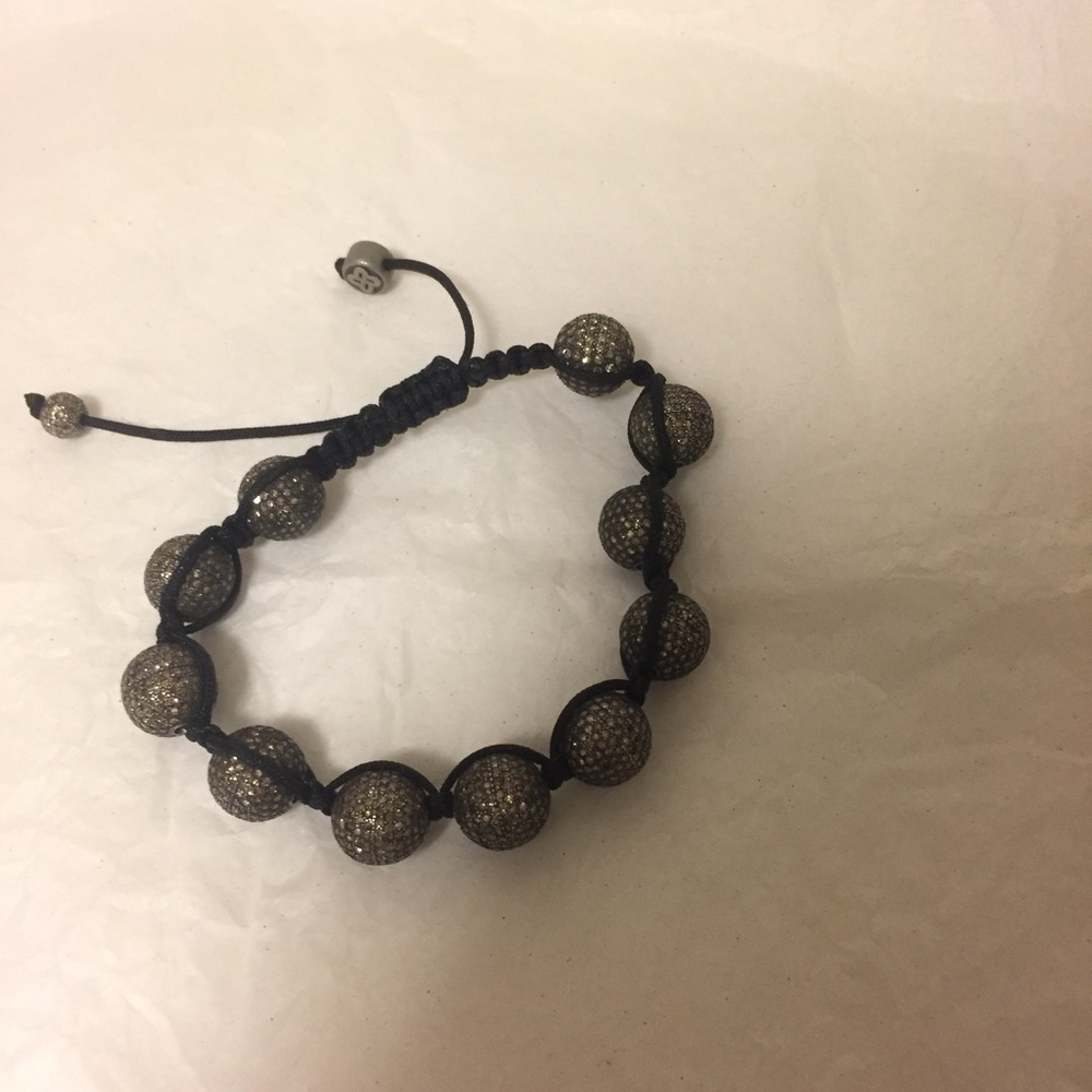 Beaded fashion jewelry bracelet