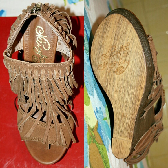 100% Fabulous Boho Suede Fringe Wedge Sandal NIB - Picture 6 of 8