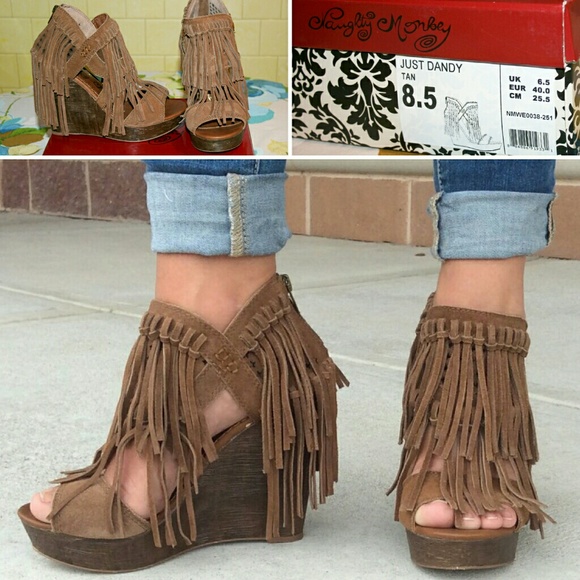 100% Fabulous Boho Suede Fringe Wedge Sandal NIB - Picture 8 of 8