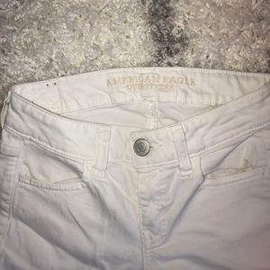 American Eagle Outfitters white skinny jeans