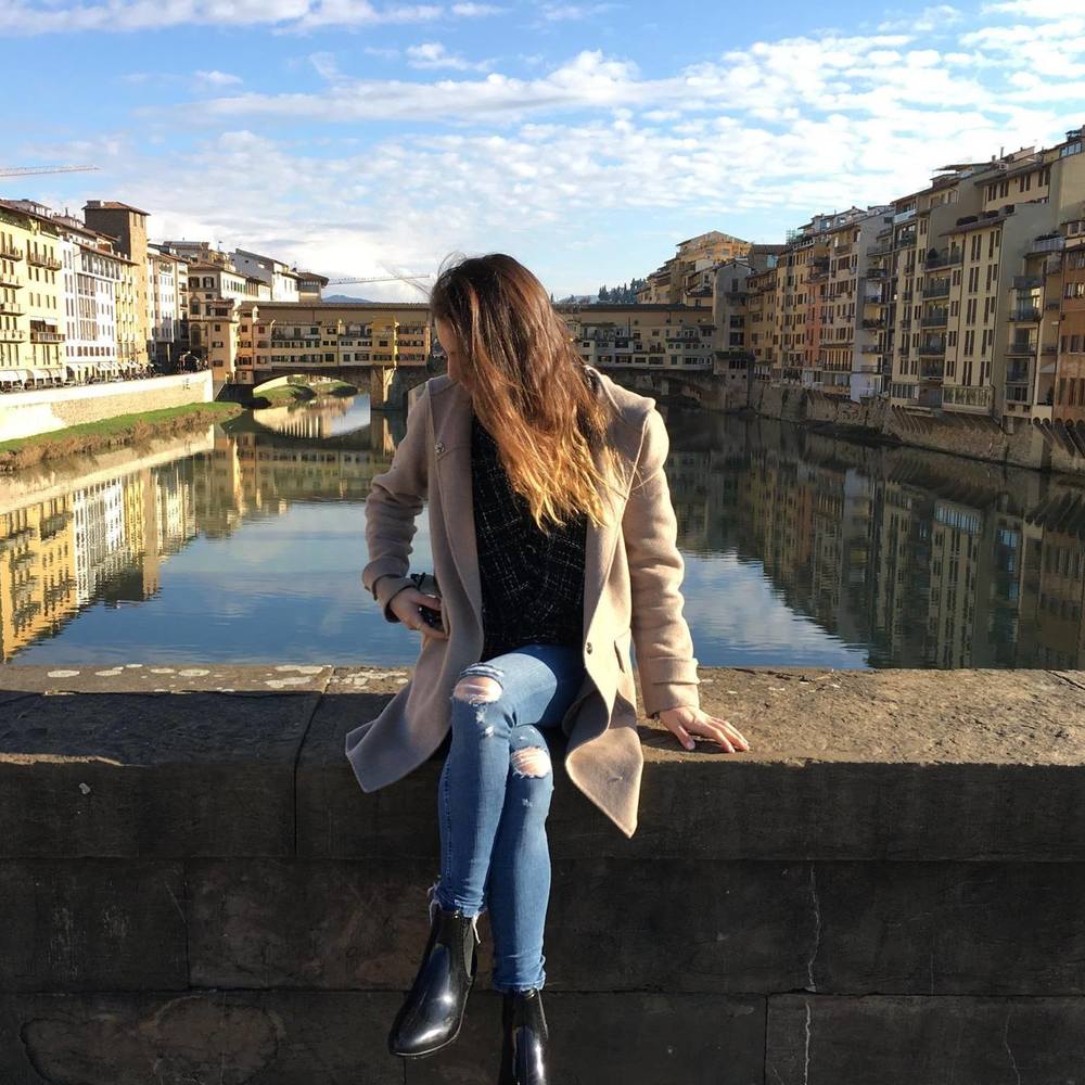 Meet your Posher, Isabel