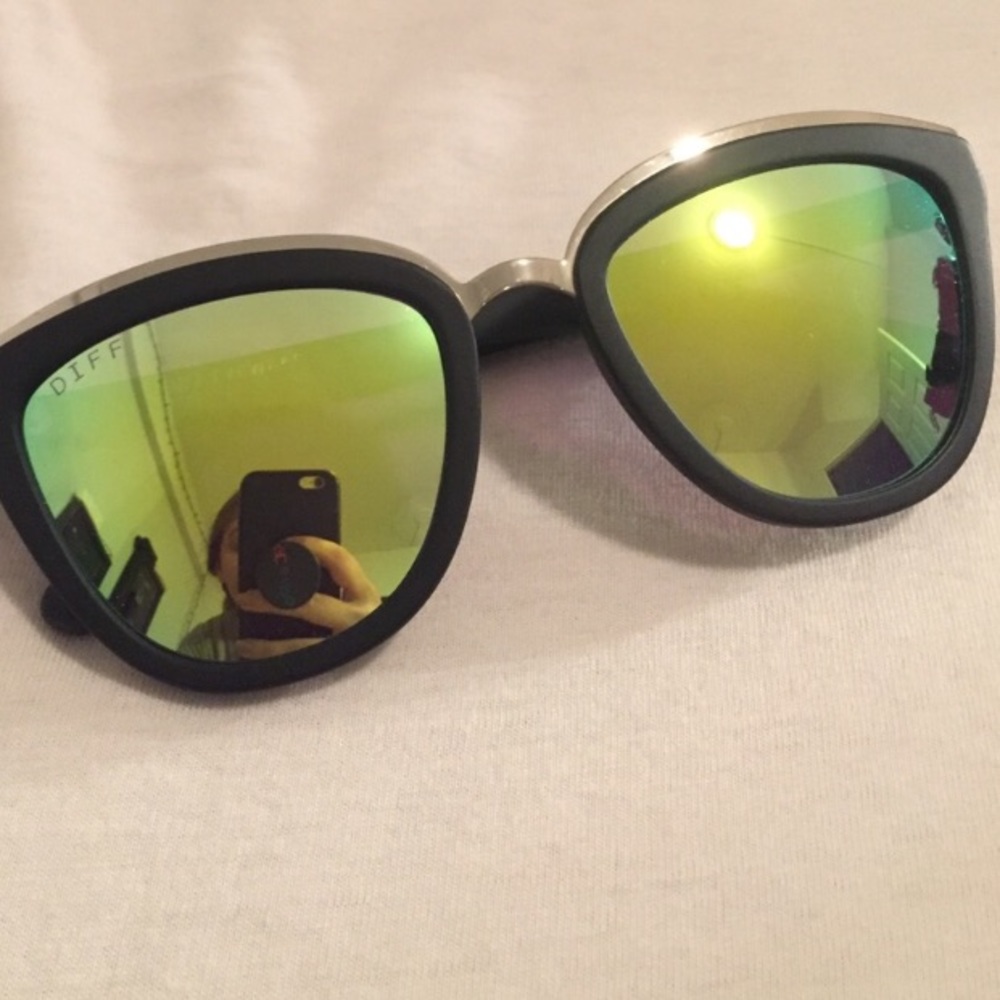 Diff Sunglasses