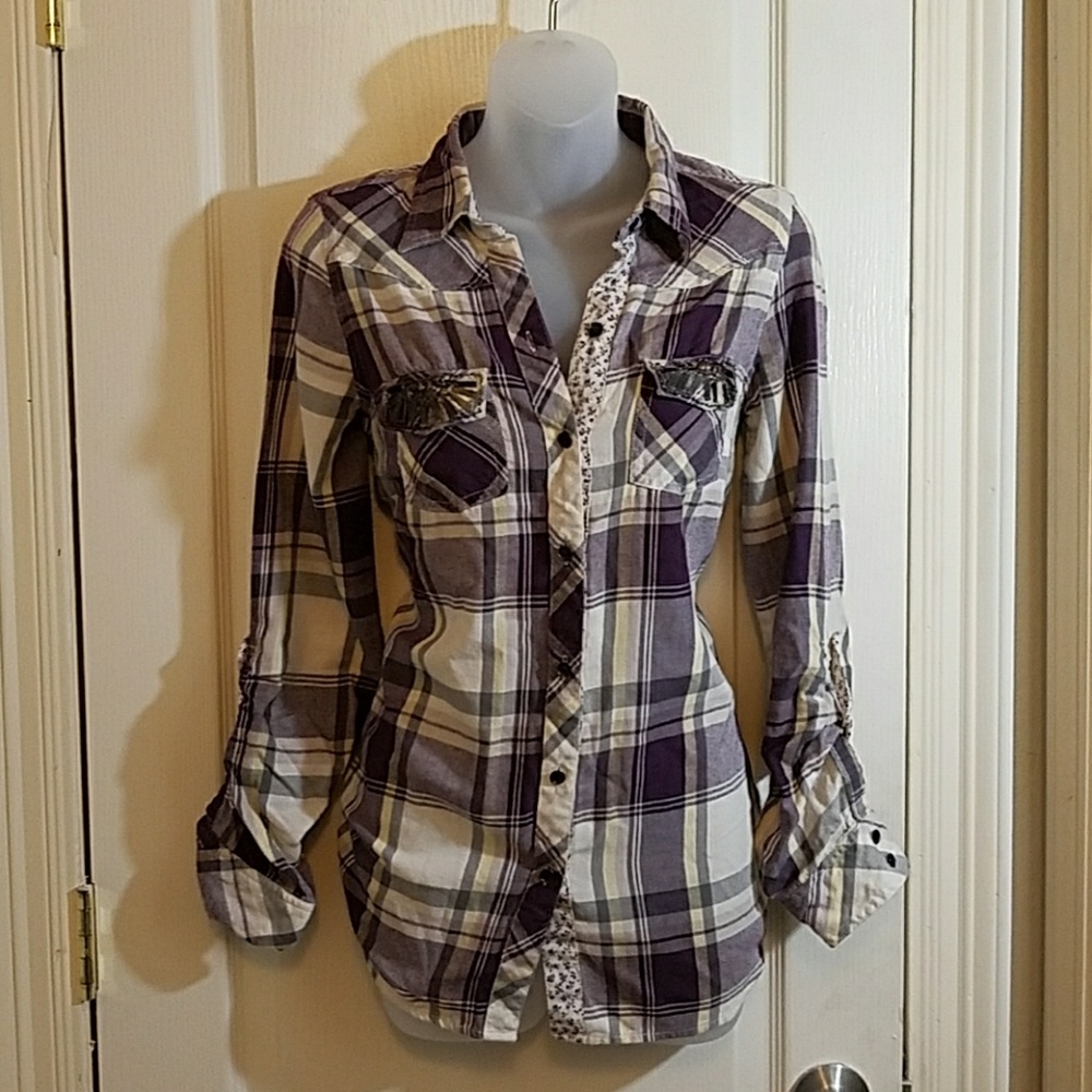 Long sleeved purple and cream Flannel shirt