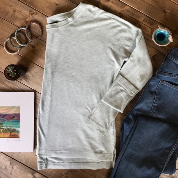 Cynthia Rowley Tops - • CYNTHIA ROWLEY top •