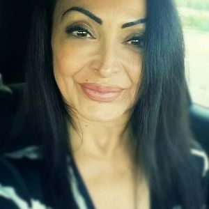 Meet your Posher, Sandy