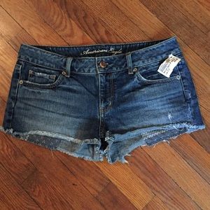 AE cut off shorts