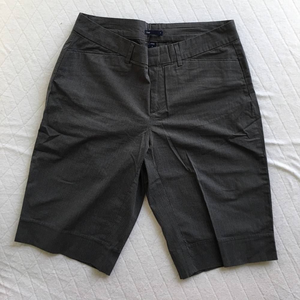 Gap shorts