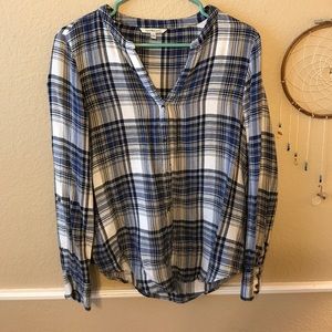 Calvin Klein Cropped V-neck Flannel
