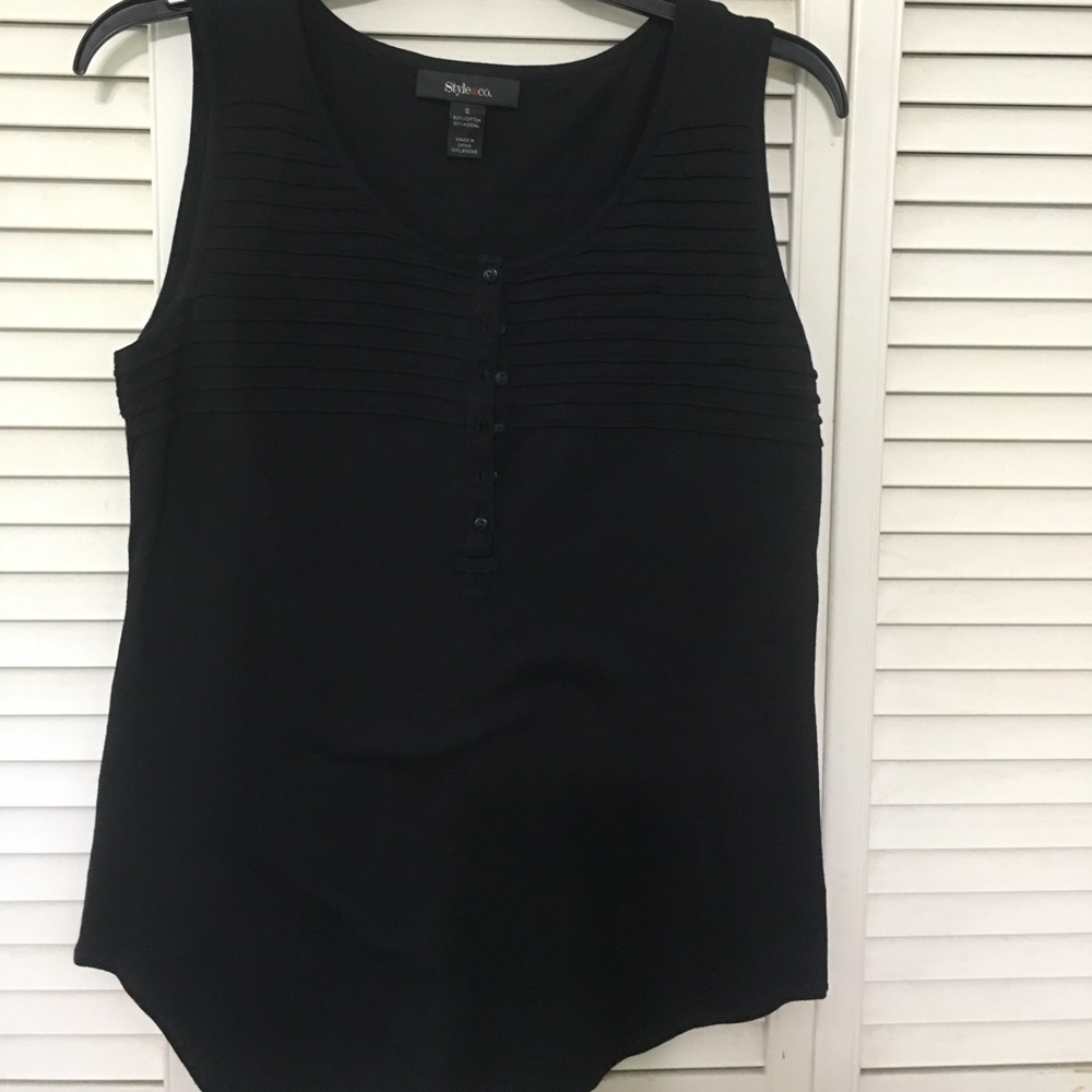 Black sleeveless style and Company shirt