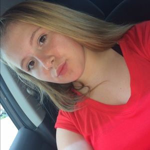 Meet your Posher, Mallory