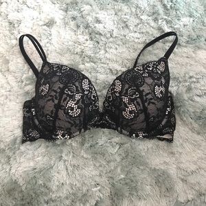 VS Black Lace Very Sexy Push-up