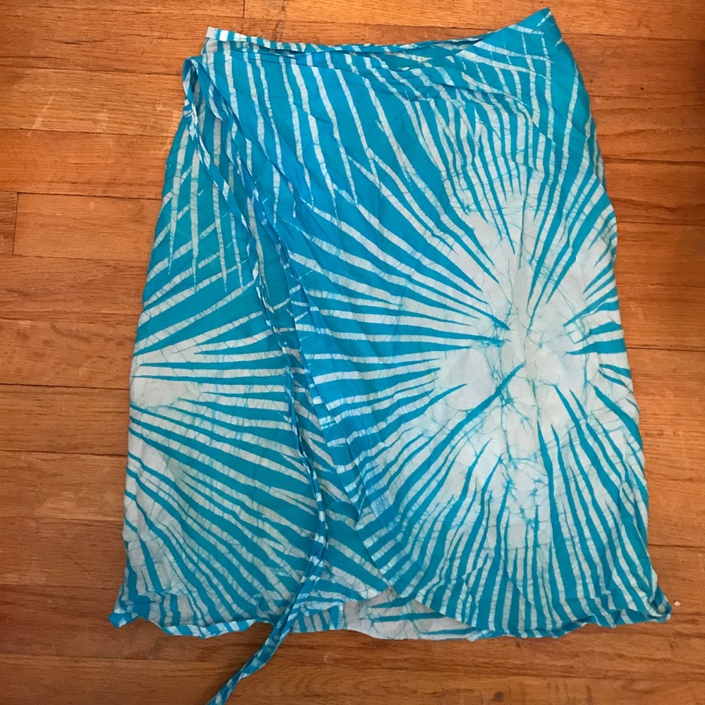 Bright Blue and White Sarong