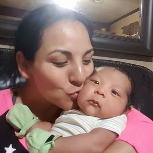 Meet your Posher, Enedina