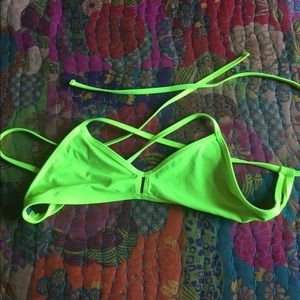 Jolyn highlighter yellow "vent" top XL