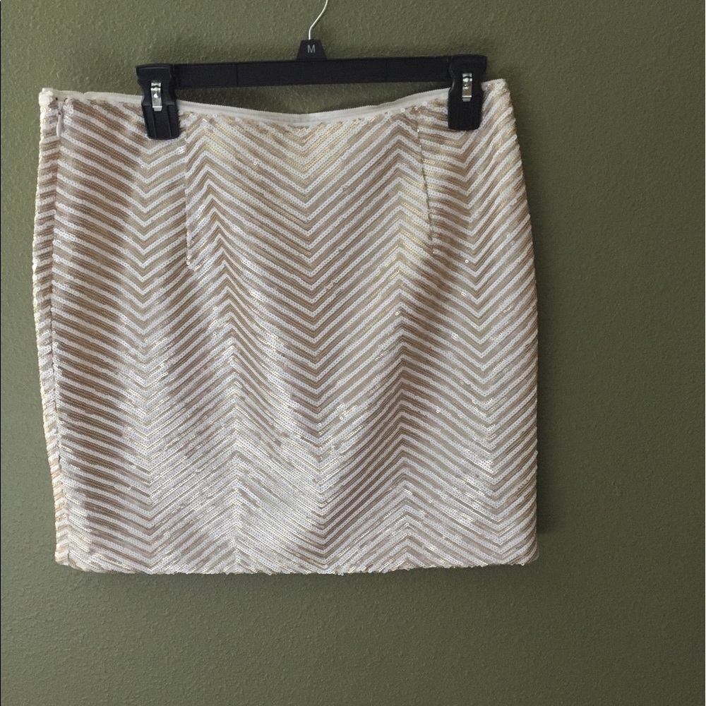 Gold skirt
