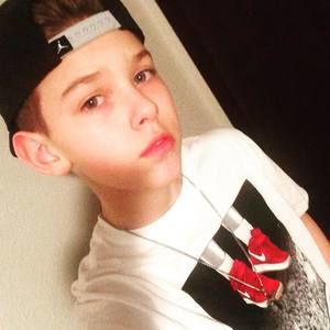 Meet your Posher, Cole