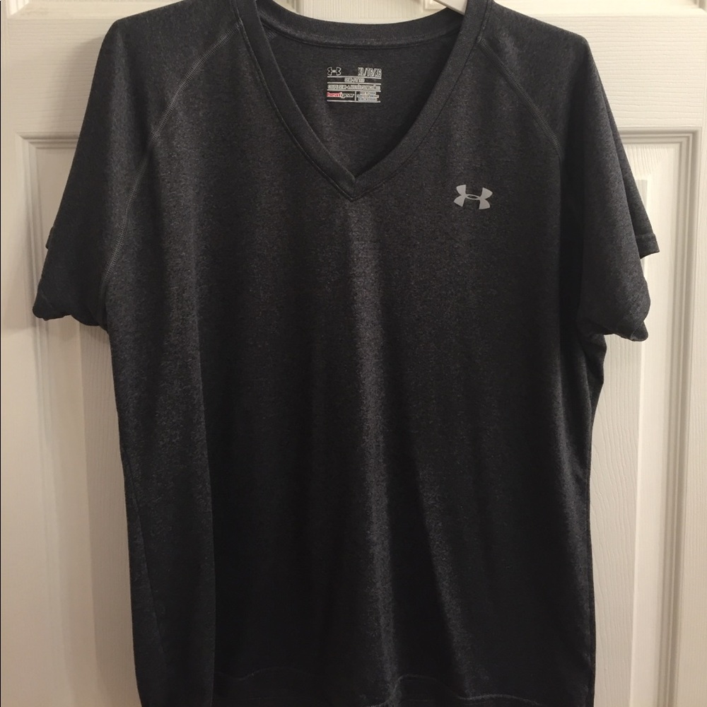 Under Armour v neck t shirt