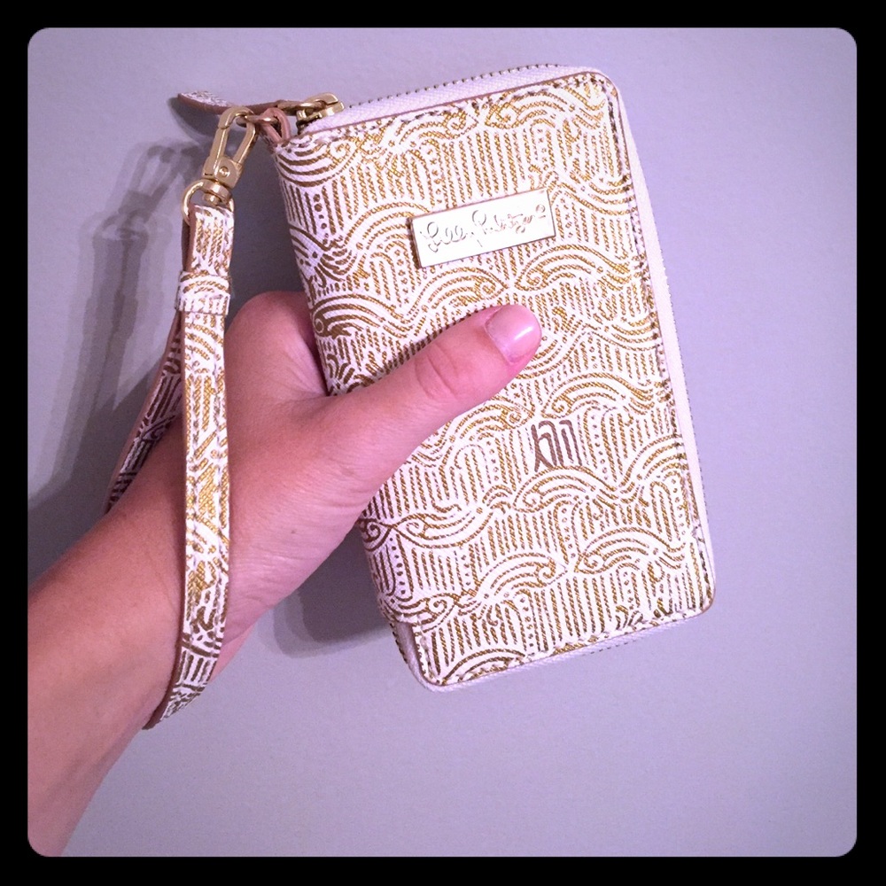 NWOT Lilly Pulitzer Wristlet for iPhone 6/6s