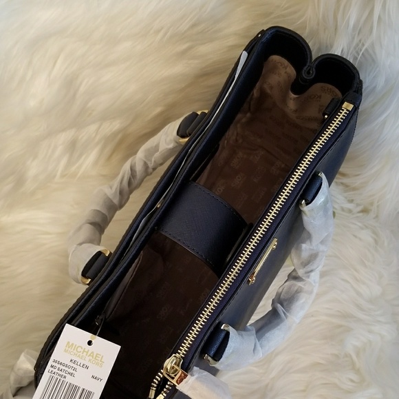 SaleNWT* Stunning Michael Kors Kellen Satchel* - Picture 3 of 6