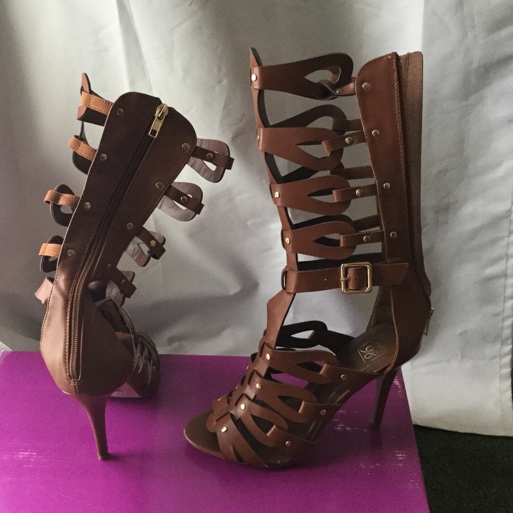 Brown Gladiator Heels! Free sunglasses too!!