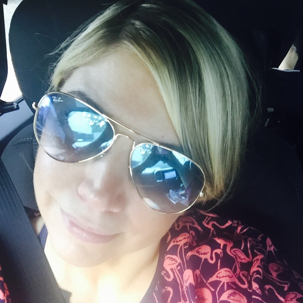Meet your Posher, Carolyn